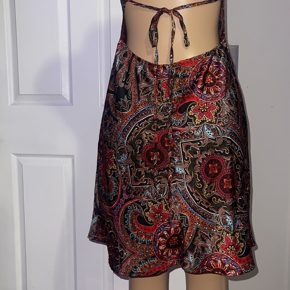 Dress - Picture 7 of 7